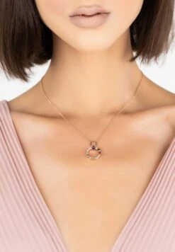 Latelitla Store -Latelitla Store amalfi baguette halo necklace rosegold 263126
