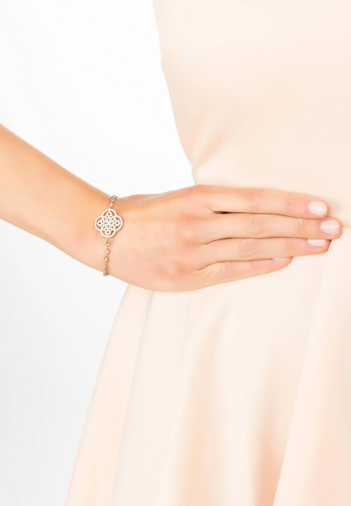 Latelita Celtic Knot Clover Tennis Bracelet Rosegold 4 Latelita Celtic Knot Clover Tennis Bracelet Rosegold - Image 2