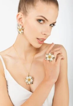 Latelita Daisy Flower Earrings Gold 10 Latelita Daisy Flower Earrings Gold -Latelitla Store daisy flower earrings gold 257253