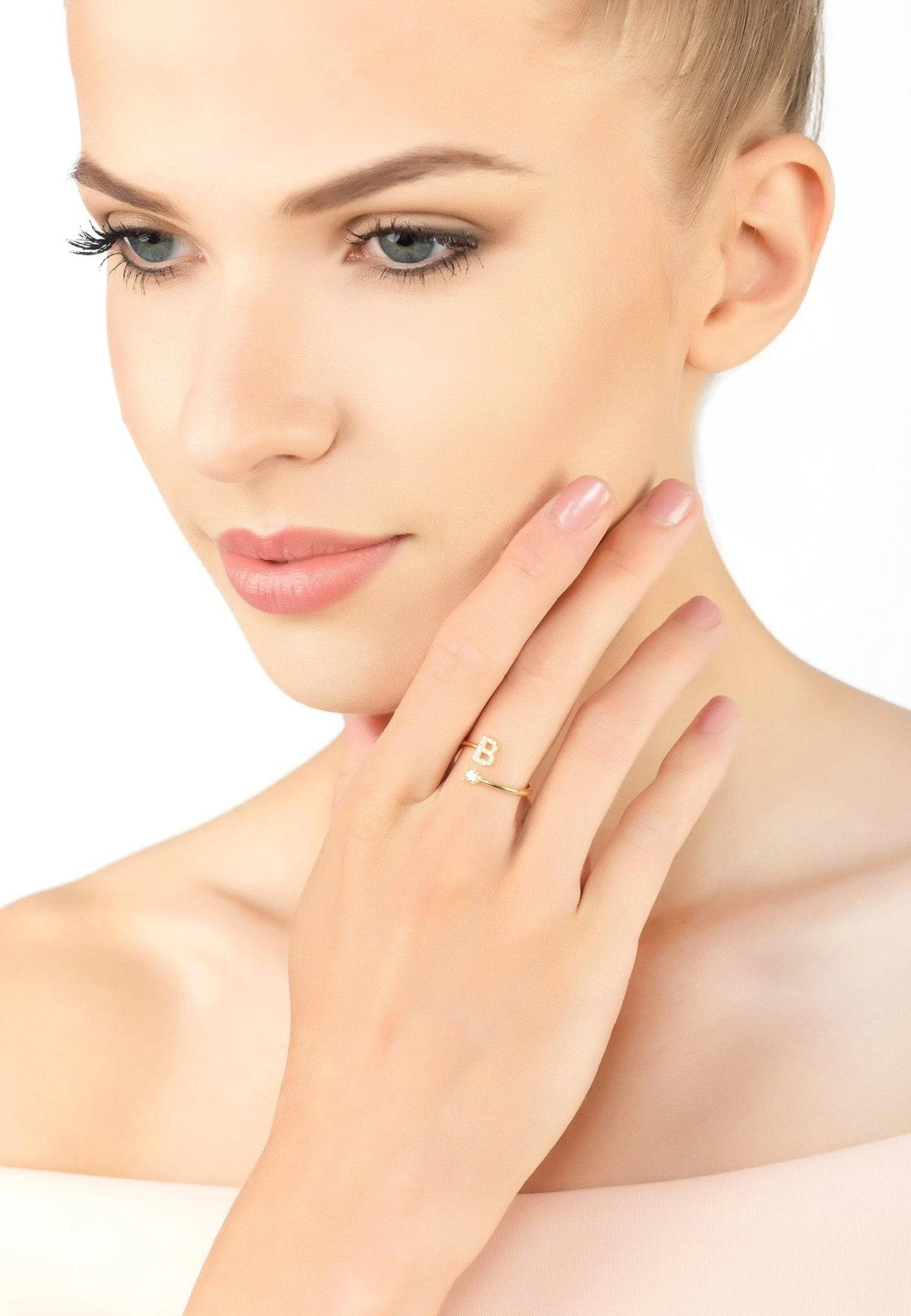 Latelita Initial Ring Gold B 4 Latelita Initial Ring Gold B - Image 2